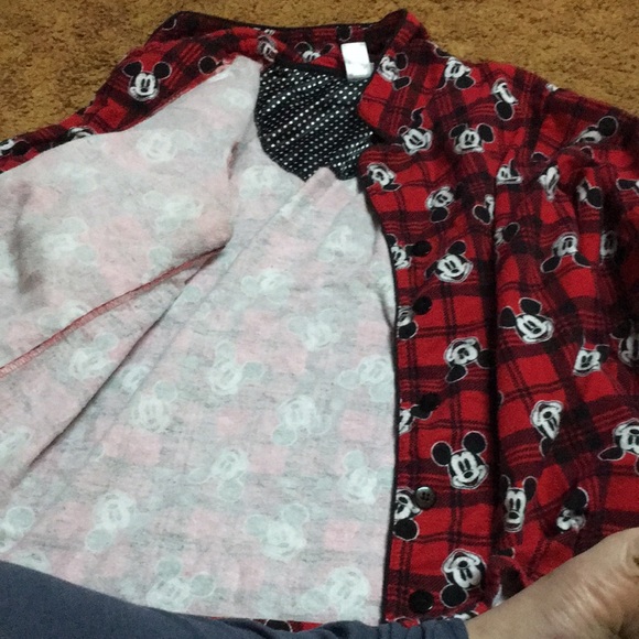 Bit worn out Mickey Mouse PJ set - Picture 7 of 12